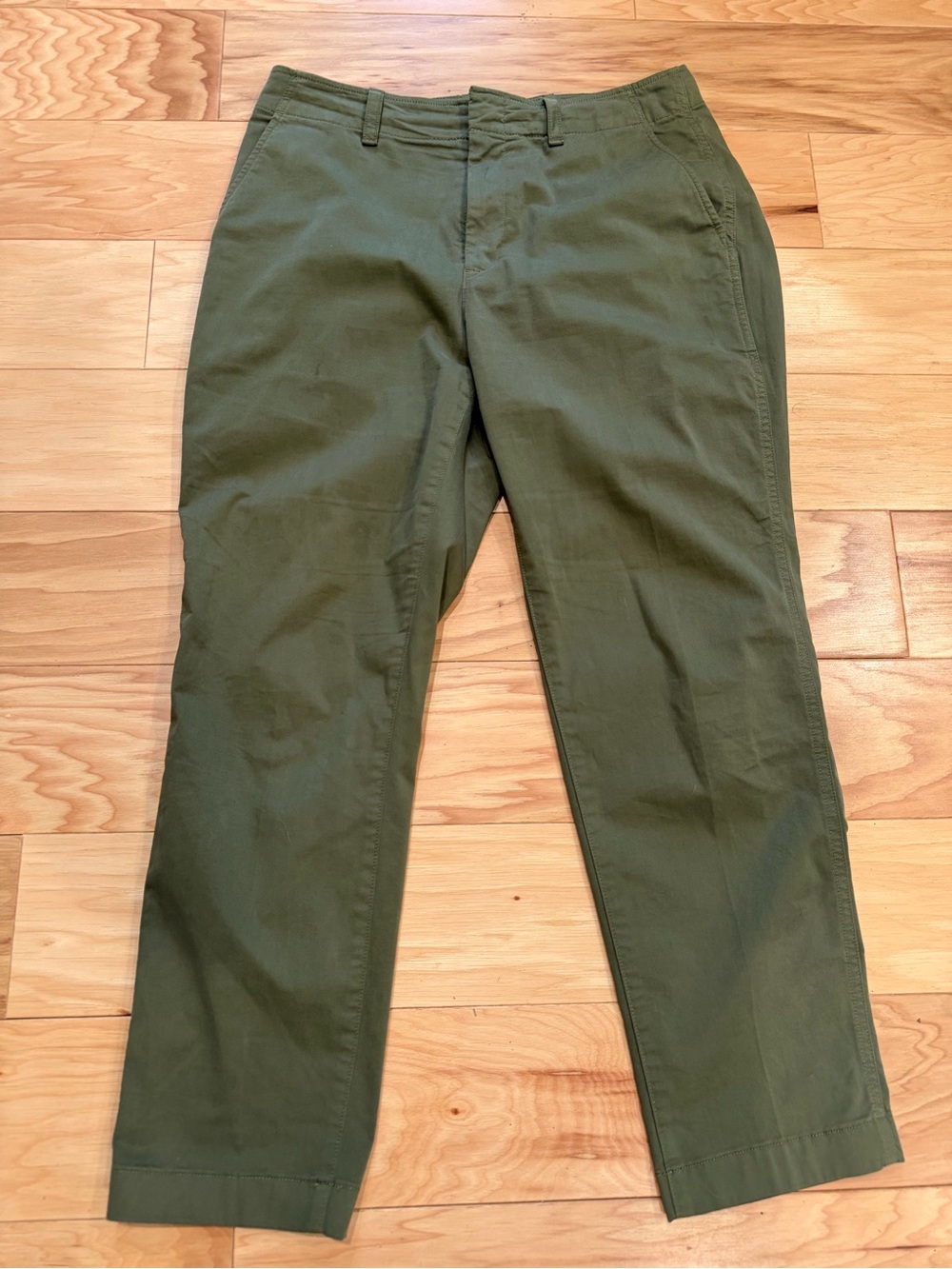 Gap Downtown Khaki Pants Olive Green Straight Leg Chino Women’s Size 10